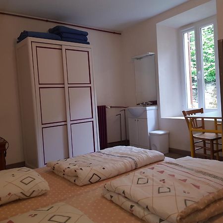 جوسيير Maison Familiale Des Gueyniers المظهر الخارجي الصورة